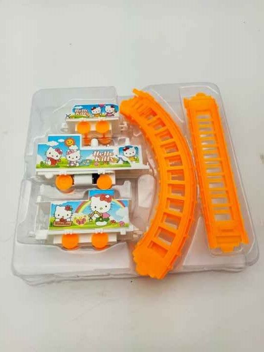 Hello%20kitty%20train%20with%20train%20track%20set%20toy%20for%20kids(boys%20and%20girl)(%20With%20Free%20Cells%20-%20Image%205