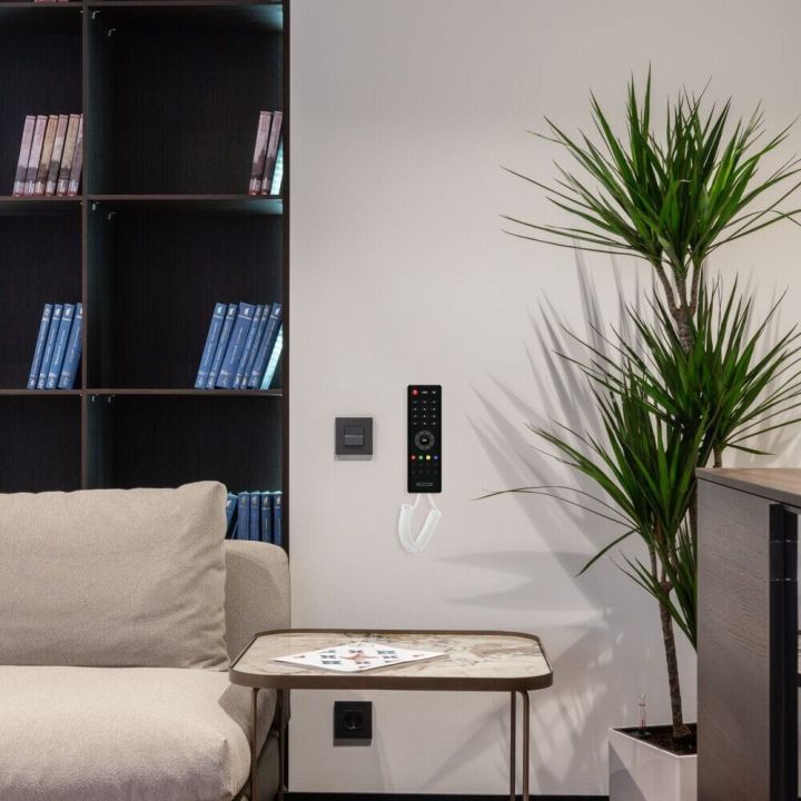 Plastic%20Remote%20Holder%20High%20Quality%20Wall-mounted%20Anti-loss%20Rope%20Remote%20Storage%20Holders%20Remote%20Control%20Tether%20Home%20-%20Image%208