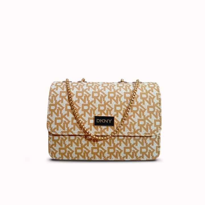 DKNY%20Shoulder%20Bag%20%E2%80%93%20Elegant%20Designer%20Crossbody%20Handbag%20with%20Signature%20Logo%20Print,%20Gold-Tone%20Chain%20Strap%20&%20Flap%20Closure%20%E2%80%93%20Stylish%20and%20Durable%20PU%20Leather%20Purse%20for%20Women%20%E2%80%93%20Perfect%20for%20Casual,%20Office%20&%20Evening%20Outfits.%20-%20Image%203