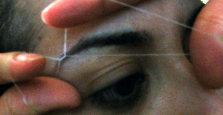 PACK%20OF%202%20Threading%20Thread%20Face%20&%20Eyebrow%20Threading%20Thread%20Organic%20Medicated%20600%20Meters%20-%20Image%206