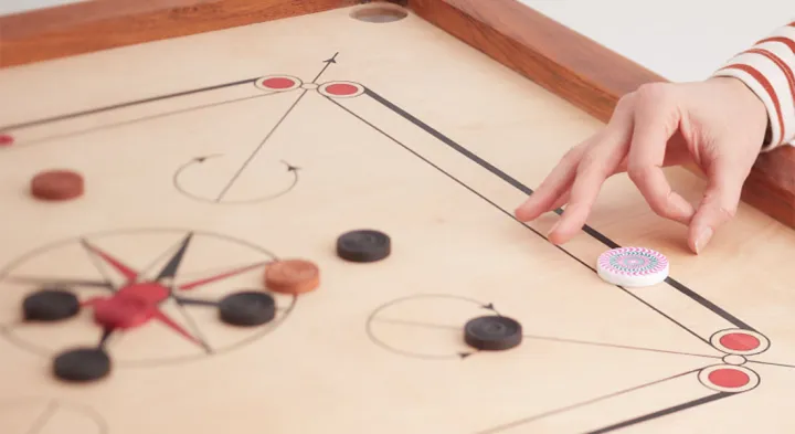 36%20inch%20Wooden%20Carrom%20Board%20Game%20With%20Striker%20and%20Coins%20Set%2036%20Inches%20Large%20-%20Image%2010