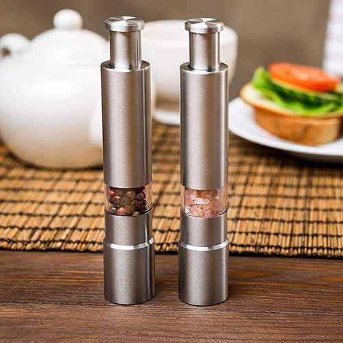 Salt%20/%20Pepper%20Grinder%20Gourmet%20Original%20Pump%20and%20Stainless%20Steel%20and%20Acrylic%20One%20Hand%20Operation%20Grind%20Herb%20or%20Spice%20Cooking%20Gadgets%20(01%20Pcs)%20-%20Image%203