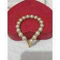 Jewel Fuel White Pearl Bracelet for Women. 