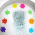 Toilet Cleaner Flower Gel Household Air Freshener Aromatic Flower Needle Bathroom Toilet Cleaning Fragrance Detergent Deodorant. 