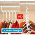 PACK OF 8 WONDER HANGER. 