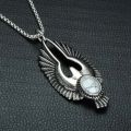 Fashion Vintage Punk Animal Phoenix Bird Eagle Green White Stone Pendant Necklaces for Men Trend Party Jewelry Gifts. 