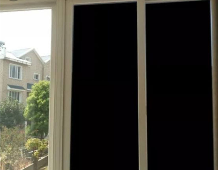 PLAIN%20BLACK%20TINTED%20GLASS%20PAPER%20BLOCKS%20UV%20LIGHT%20RAYS%2050%25%20BLOCKAGE%20OF%20SUNLIGHT%20AESTHTICS%20TRANSFORM%20WINDOWS%20AND%20DOORS%20USE%20ON%20CARS%20WINDOWS%20AND%20ANY%20WHERE%20YOU%20FEEL%20RIGHT%20WATER%20PROOF%20SOLAR%20FILM%20-%20Image%205