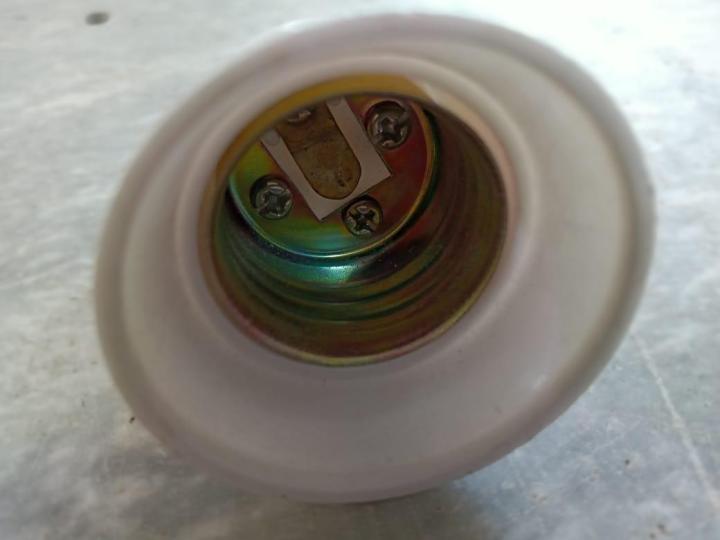 BULB%20HOLDER%202%20PIN%20-%20PREMIUM%20QUALITY%20-%20Image%204