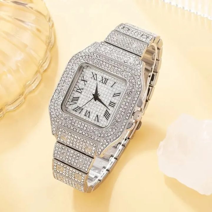 LooKeo%20Mall%20Diamond%20Encrusted%20Women's%20Bracelet%20Watch%20and%20Gold%20Wrist%20Watch%20Set%20-%20Luxury%20and%20Glamorous%20-%20Image%207