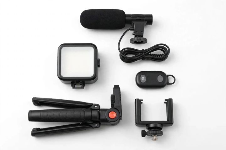 3-in-1%20Vlogging%20Kit%20for%20Video%20Making%20-%20Image%204