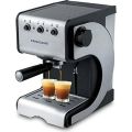Frigidaire Espresso and Cappuccino Maker with Stainless Steel Decoration Panel, 220 to 240-volt Silver - FD7189. 