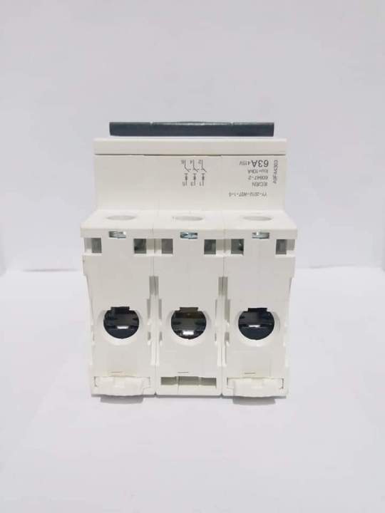 Schneider%20Electric%203-Pole%20Circuit%20Breaker%2016/20%20Amps%2040A/63A%20High-Quality%20Electrical%20Safety%20Switch%20-%20Image%206
