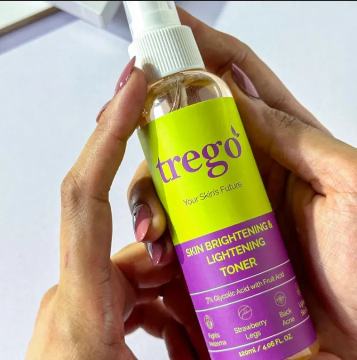 Whitening%20Skin%20Toner%20by%20Trego%20%E2%80%93%20Best%20Toner%20for%20Dark%20Spots,%20Uneven%20Tone%20&%20Smooth%20Skin%20-%20Image%203