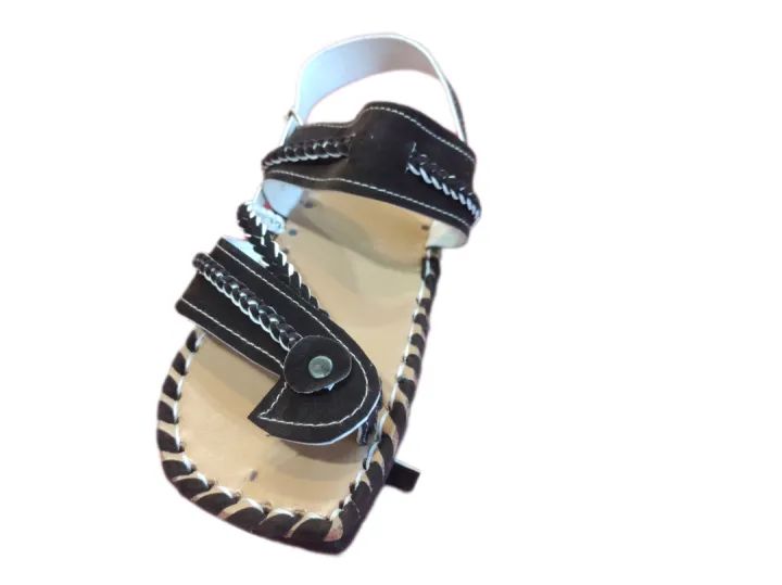 Balochi%20dress%20up%20for%20children%20balochi%20dress%20up%20included%203%20item%20balochi%20pagri%20balochi%20wastkot%20and%20balochi%20sandel%20for%20child%20-%20Image%204