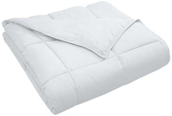 Summer%20Quilt%20150%20Gram%20Korean%20Fiber%20Filled%20Plush%20Duvet%20%20Comforter%20%20Razai%20-%20Beddy's%20Studio%20-%20Image%203