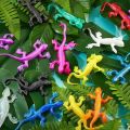 24 Pack Stretchy Lizard Toys Rubber Lizard Toy Mini Rubber Lizard Set for Birthday Party Favors Goodie Bags Easter Egg Basket Stuffers Pinata Filler, Students Rewards, 12 Colors. 