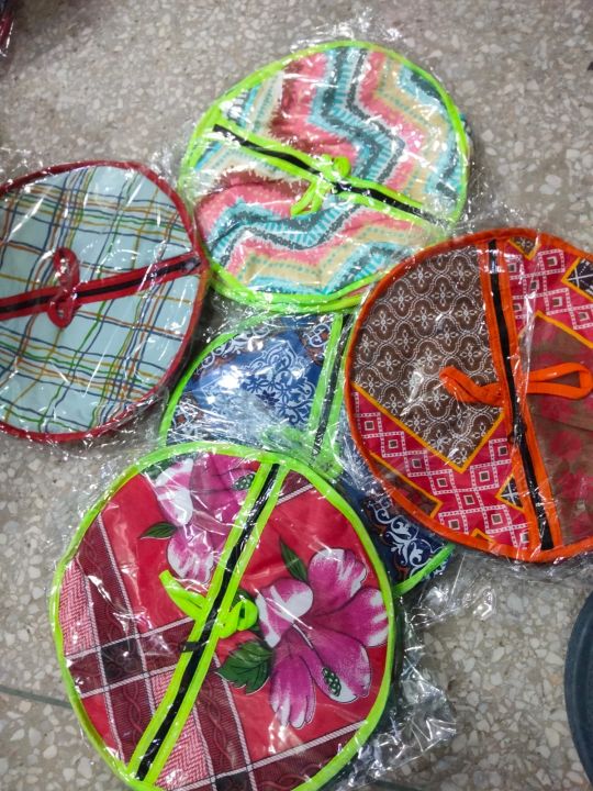 Bread%20&%20Chapati%20Warmer%20Box%20-%20Pack%20of%202%20Roti%20Hotpot%20Containers%20-%20Image%203