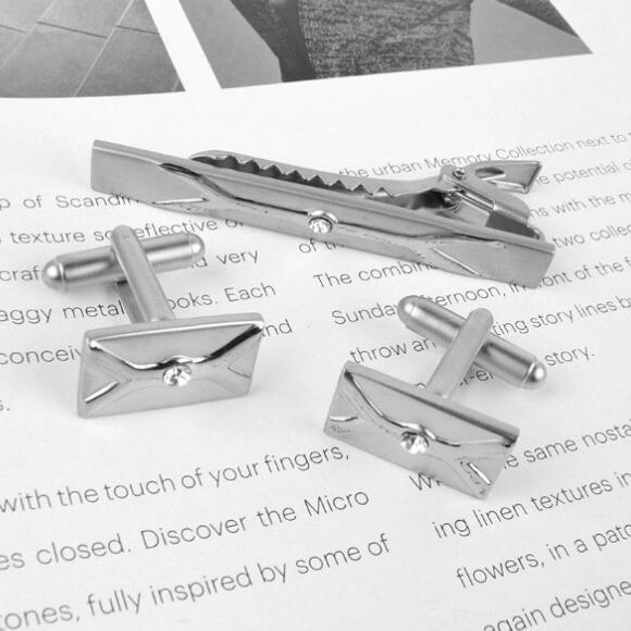 Men stainless steel  unique Silver design cufflinks  and tie clip set D2