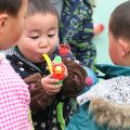 Floating Blow Pipe and Ball Toy, Balls Blowing Toys Classic Plastic Floating Blow Pipe Balls Toys for Kids Toys. 