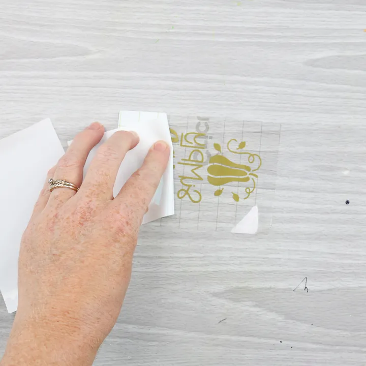 Clear%20Vinyl%20Transfer%20Paper%20Tape%20Roll-%2012in%20x%209FT%20for%20Silhouette%20Cameo,%20Cricut%20Adhesive%20Vinyl%20for%20Decals,Signs,%20Windows,%20Stickers%20-%20Image%203
