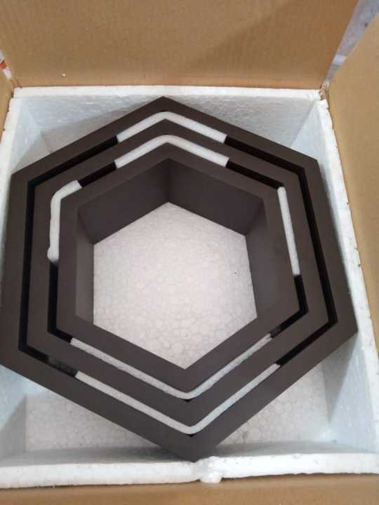 Hexagon%20Floating%20Shelves%20%E2%80%93%20Modern%20Honeycomb%20Shelfs%20%E2%80%93%20Wall%20Mounted%20Geometric%20Wood%20Decor%20for%20Living%20Room,%20Kitchen%20and%20Bedroom%20set%20of%203%20-%20Image%203