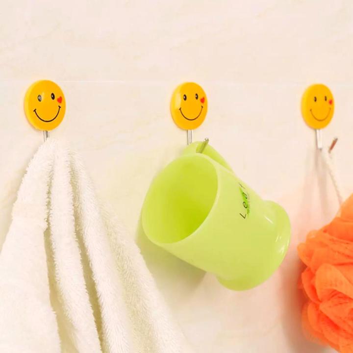Wall Hooks for Hanging , Set of 5, Very Strong Adhesive, Weight Capacity: 1.0 kg, Smiley Face Texture Adhesive Wall Hanging Multipurpose Hooks For Kitchen And Bathrooms Grain Smiley Shaped Adhesive Hooks