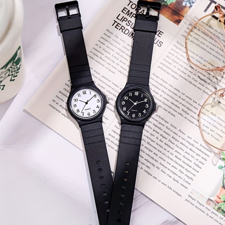 Simple%20Plastic%20Band%20Quartz%20Watch%20For%20Men%20-%20Image%203
