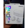 Samsung Galaxy Buds. 
