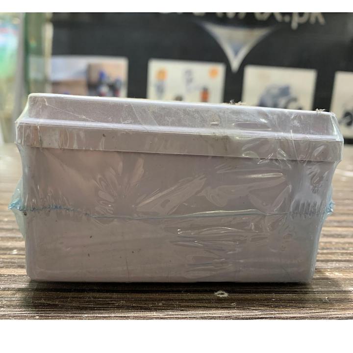 Waterproof%20PVC%20junction%20box%20size%20100x100x50%20-%20Image%204