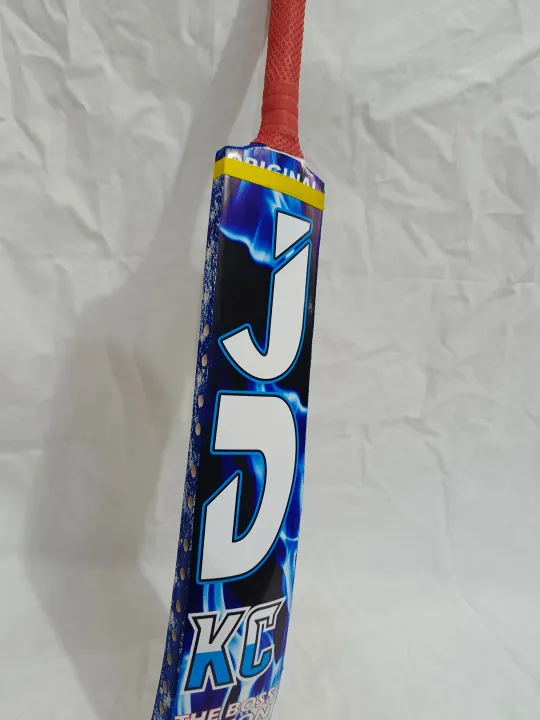 JD%20Original%20(%20KC%20The%20Boss%20Edition%202024%20)%20Bat%20%7C%20Professional%20Tape%20Ball%20Bat%20%7C%20Rawalakot%20Wood%20%7C%20Perfect%20Balance%20%7C%20Full%20Cane%20-%20Image%207