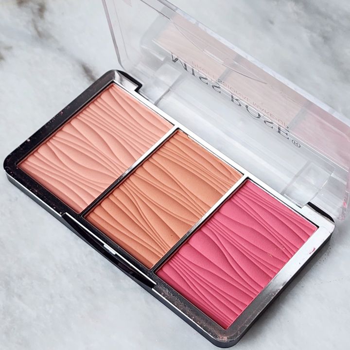 Miss%20Rose%20Professional%203%20Color%20Long%20Lasting%20Hyper%20Glow%20Blusher%20Palette%20(New%20launch)%20-%20Image%205