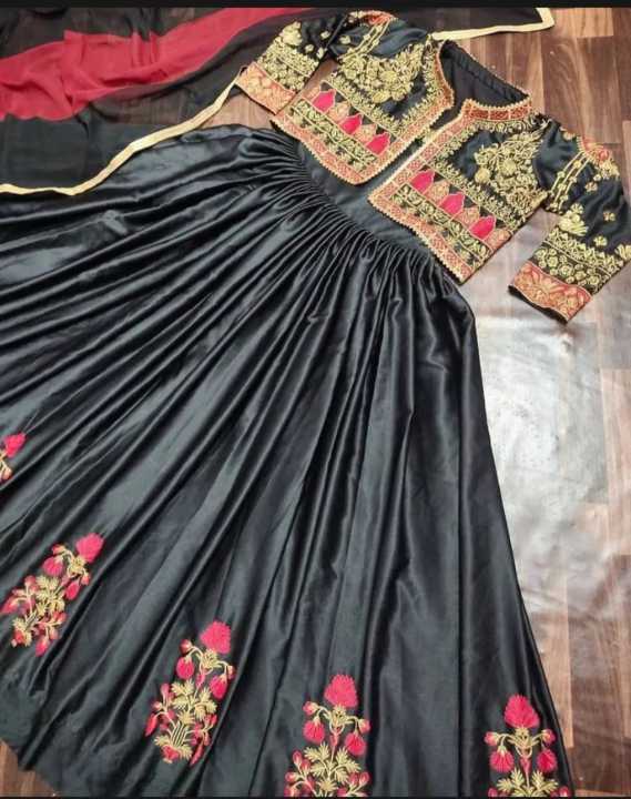 Women's%20Embroidered%20Silk%20Maxi%20with%20Koti%20Formal%20Party%20and%20Wedding%20Dress%20-%20Image%202