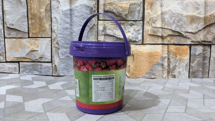 Fresh%20Strawberry%20Jam%20(%201%20KG%20)%20Bucket%20-%20Image%204