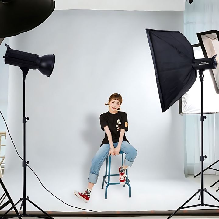 APKINA%209.2ft/2.8m%20Light%20Stand,%20Heavy%20Duty%20All%20Metal%20Tripod%20Stand,%203%20Way%20Mounting%20Interface%20&%20Metal%20Locking%20Knobs,%20Max%20Load%2011lb/5kg%20-%20Image%208