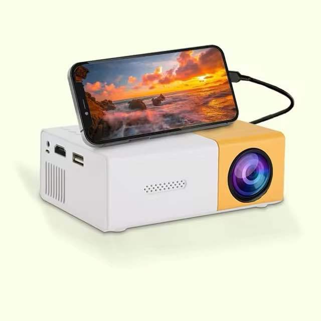 Mini Projector - YG300 Mini LED Projector - Portable Pico Full Color LED LCD Video Projector