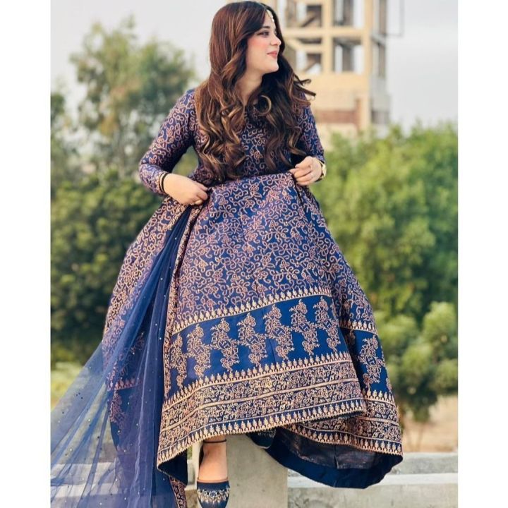 3Pc%20Stitched%20Block%20Print%20Long%20Fancy%20Maxi%20Dresses%20For%20Girls%20&%20Women%20For%20Wedding%20-%20Image%203