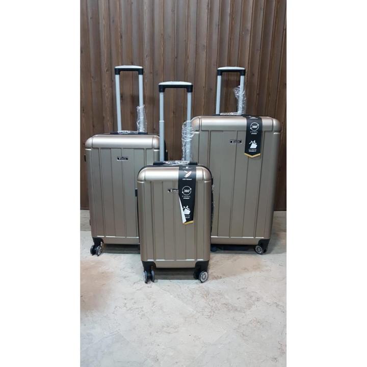 Pigeon luggage