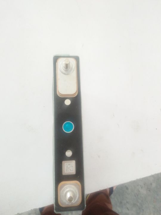 Lithium%20Iron%20Phosphate%20(LiFePO4)%203.2.50Ah%20Prismatic%20Cell%20(A+%20Grade)%20-%20Image%203