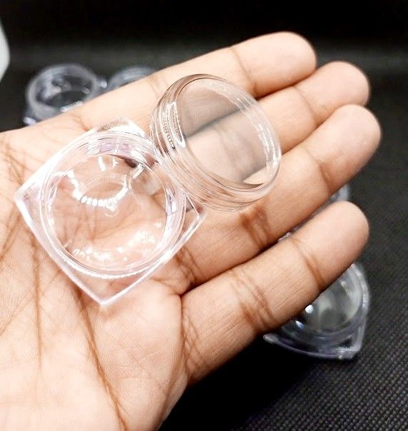 10%20Gram%20Empty%20Cosmetic%20Containers%2012%20pcs%20With%20outer%20Acralic%20Box%20-%20Square%20Shape%20Mini%20Plastic%20Empty%20Bottle%20-%20Makeup%20Face%20Cream%20Pot%20Jar%20Refillable%20Cosmetic%20Sample%20Bottles%20-%20Image%204