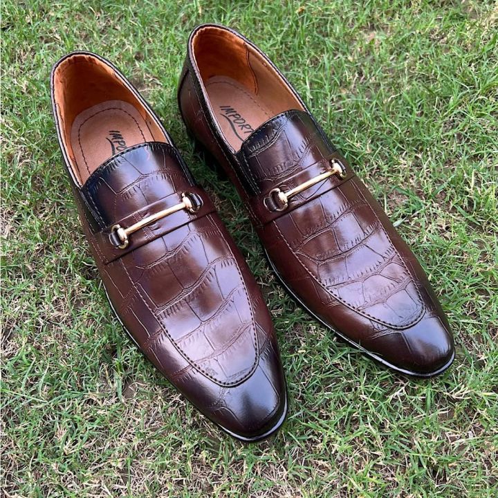 Brown%20Synthetic%20Leather%20Luxury%20Formal%20Shoes%20By%20Importia%20-%20Image%203