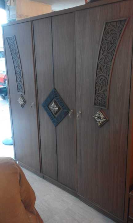 Furniture%20Set%20/%20Complete%20Bed%20King%20Size/%202%20Side%20Tables%20Dressing%20Table/%20RC%20Cupboard%203%20Door%20Set%20Without%20Mattress%20(Customize)%20-%20Image%204