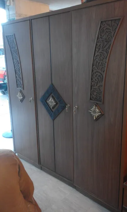 Furniture%20Set%20/%20Complete%20Bed%20King%20Size/%202%20Side%20Tables%20Dressing%20Table/%20RC%20Cupboard%203%20Door%20Set%20Without%20Mattress%20(Customize)%20-%20Image%204