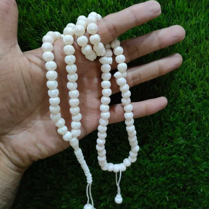 Camel%20Bone%20Tasbeeh%20100%20Beads%20Round%20Style%208%20%20mm%20Size%20%7C%20Muslim%20Counter%20Prayer%20Beads%20-%20Image%205