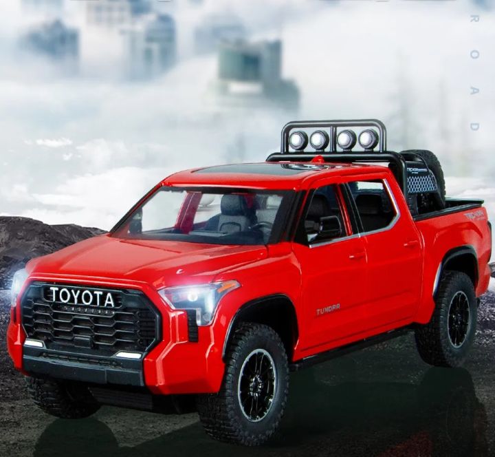 1:24 TOYOTA TUNDRA Alloy Car Model Simulation Diecast Metal Toy  Vehicle Model Sound And Light Pull Back Cars Toys Kids Boys Gift
