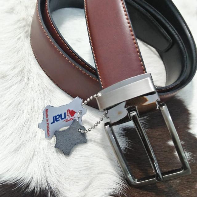 Men%20leather%20belt%202%20in%201%20Double%20Sided%20Black%20and%20Brown%20Leather%20Belt%20for%20Men%20-%20Image%207