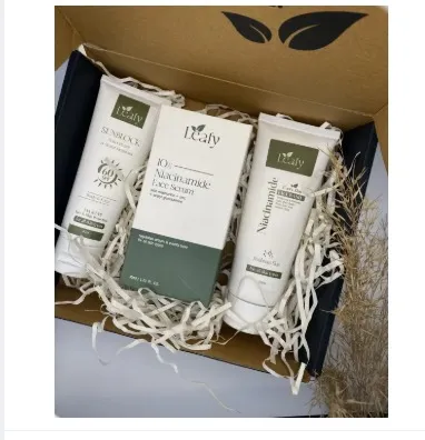 3%20in%201%20Skincare%20Leafy%20Bundle%20Whitening%20Serum%20Face%20wash%20Sunblock%20Glowing%20Skin%20Care%20%7C%20Glass%20Skin%20Care%20-%20Image%204
