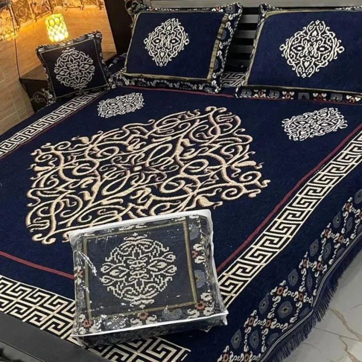 Velvet%20Bedsheet%20King%20Size%20For%20Bridal%20/%20Velvet%20Bed%20Sheet%20King%20Size%204PCS/%20Double%20Bedsheet%20Set%20Fabric%20Velvet%20Jacquard%20Fancy%20Bed%20Sheet%20-%20Image%202