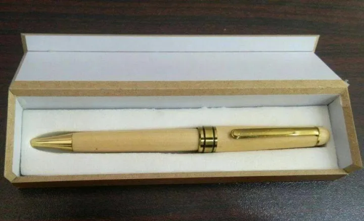 CUSTOMIZE%20LUXURIOUS%20NAME%20ENGRAVED%20ON%20WOODEN%20PEN%20LOOKS%20GREAT%20(PERFECT%20GIFT%20TO%20SEND%20YOUR%20LOVED%20ONCE)%20-%20Image%205