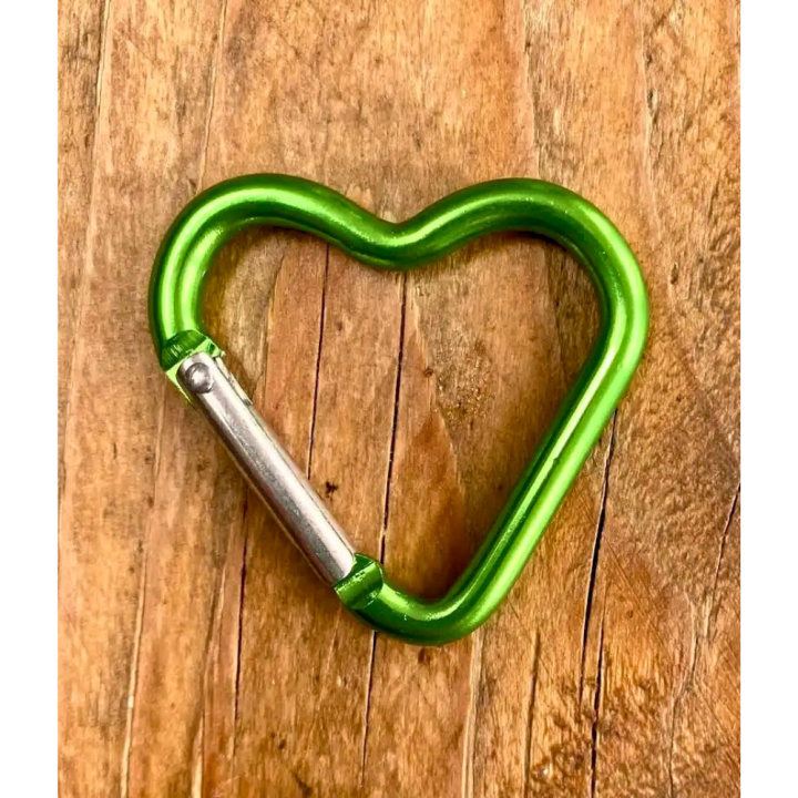 Heart-shaped Aluminum Carabiner Key Chain Clip Outdoor Keyring Hook Water Bottle Hanging Buckle Travel Kit Accessories