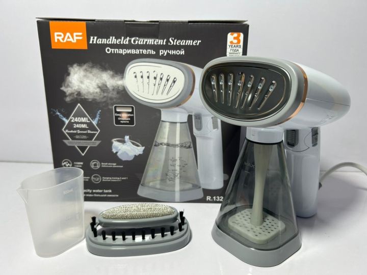 Raf%20Garment%20Foldable%20Handheld%20Clothes%20Steamer%201100w,and%20240ml%20Tank%20Capacity%20Small%20Storage%20Hanging%20Ironing%202%20and%201%20Surging%20Steam,%20Hand%20hanging%20steam%20iron%20ironing%20&%20garment%20steamer%20original,%20Your%20Anywhere,%20Anytime%20Clothes%20Steamer,%20and%20%20Kolax%20/%20Chigo%20-%20Image%203